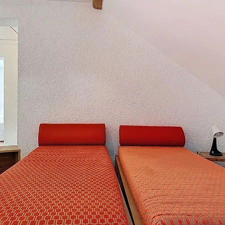 5 By Interhome *