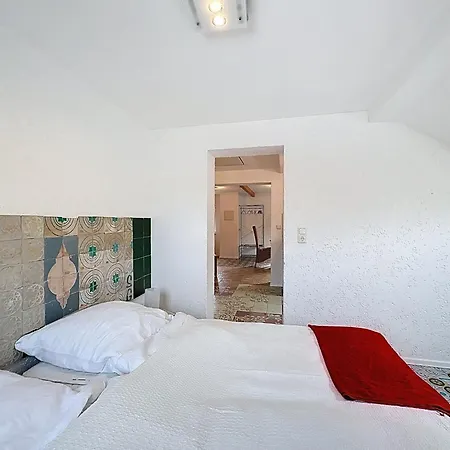 5 By Interhome *